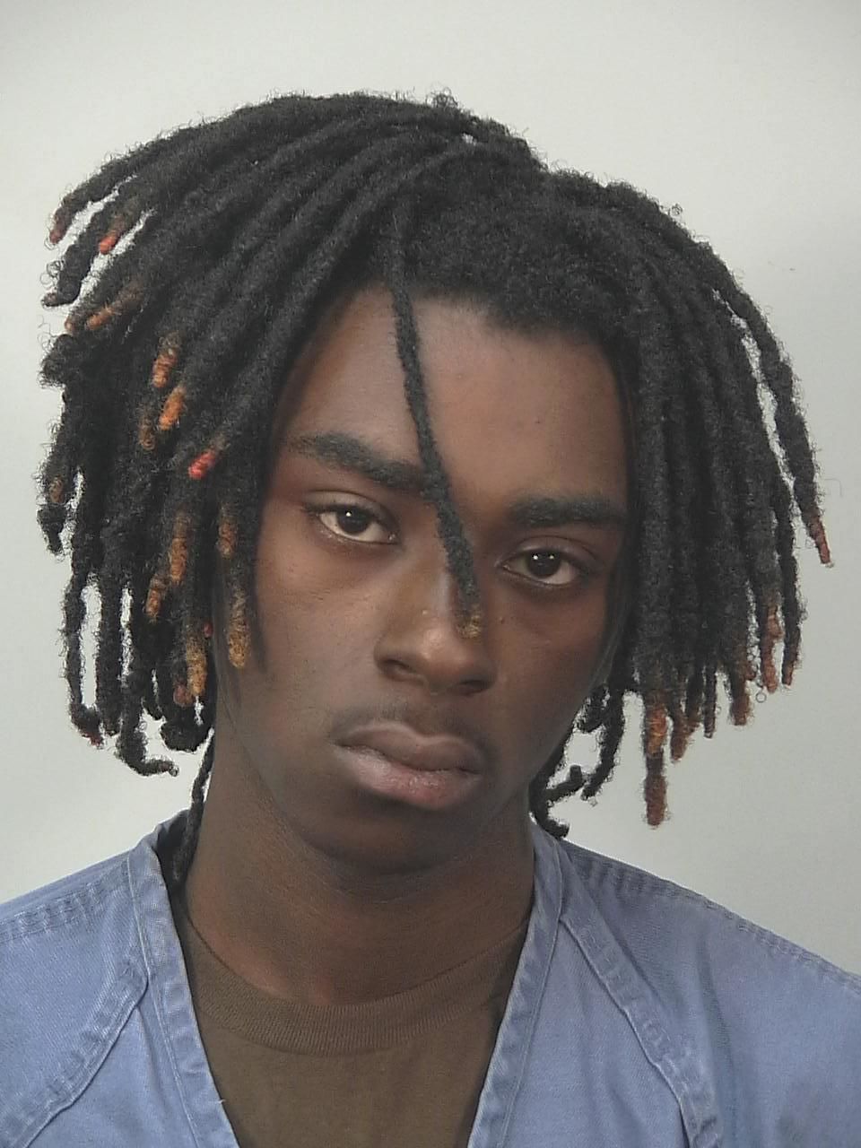 Retired detective witnesses North Side shooting, chases and helps arrest gunman, police say